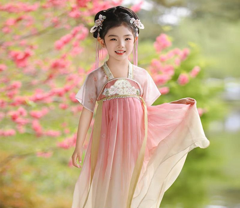 Kids-Hanfu-from-China-13