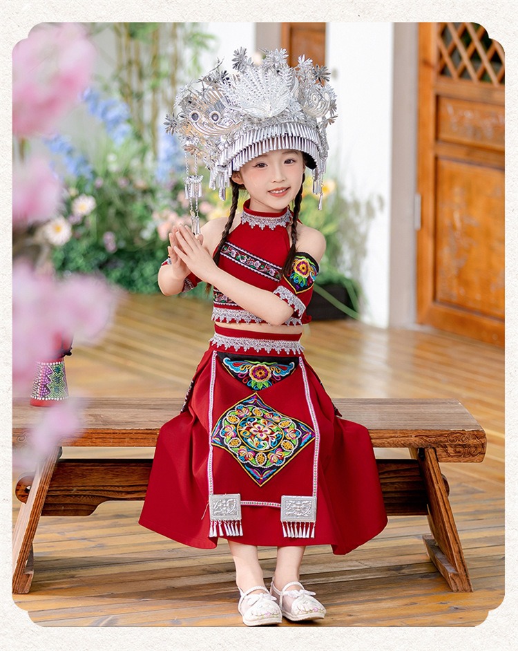 Traditional Ethnic Minorities Clothing Set Female Zhuang Zu Clothing Red deisgn the zhuang nationality dress - Image 3